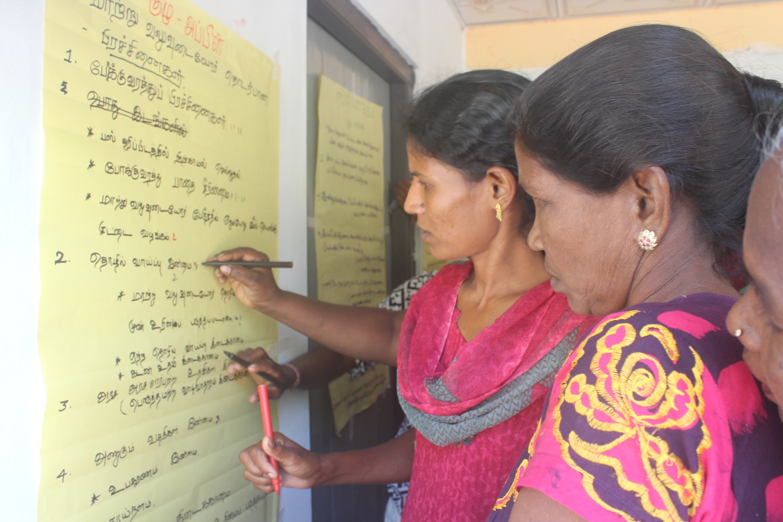 Sri Lanka: giving women a voice