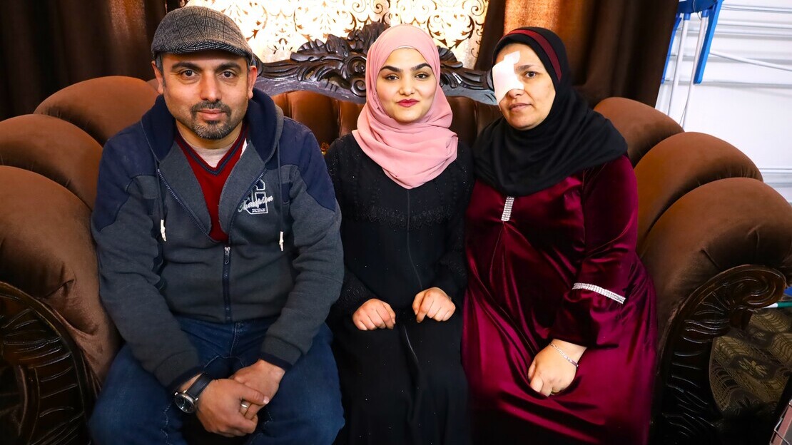 Mariam wirth her parents