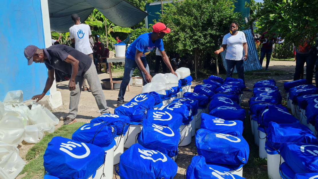 Illustrative photo - Distribution of hygiene kits in Haiti after the earthquake on 14 August 2021 