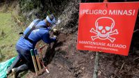 Training deminers in Colombia with Handicap International; }}
