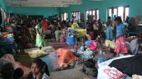 During Sri Lanka floods, thousands of people were displaced in temporary shelters.; }}